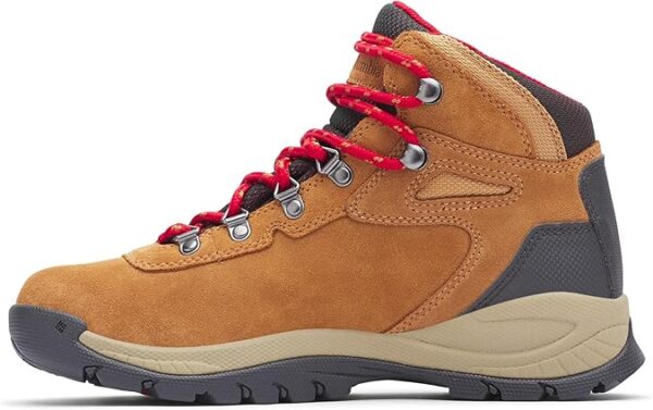 Columbia Women's Newton Ridge Plus Waterproof Amped - Image 5